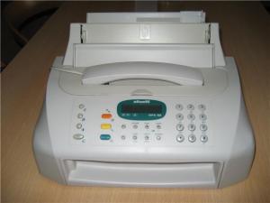 Hip, trendy, stijlvol. Het faxtoestel had het allemaal om 's werelds meest geliefde communicatievorm te worden.