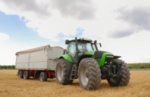 Het met het vermiste landbouwvoertuig best gelijkende landbouwvoertuig dat op Google te vinden was.