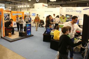 800px-boekenbeurs_antwerpen